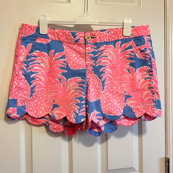 Lilly Pulitzer Pink and Blue Buttercup Tropical Pineapple Print Shorts - Picture 3 of 11